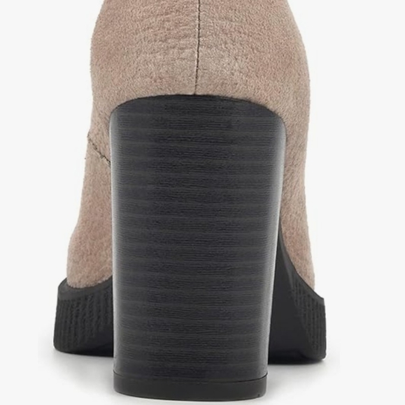 New WHITE MOUNTAIN Women's Thoughtful Tan Ankle Boot - Picture 3 of 6